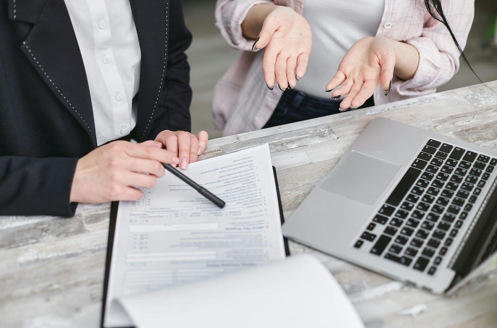 software de gestión legal beneficios